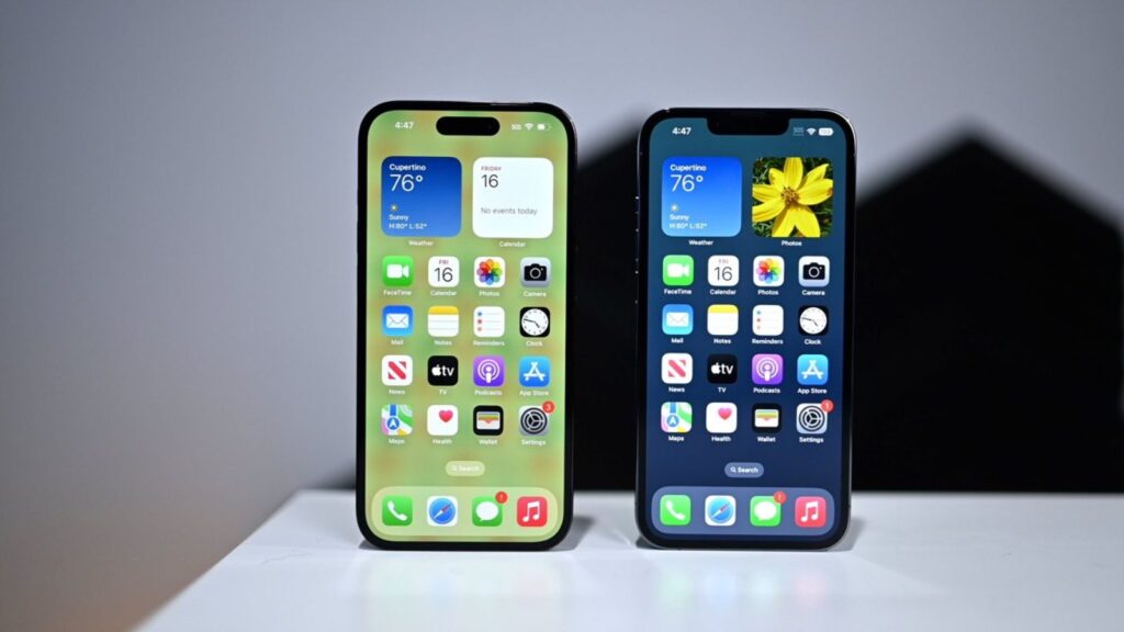 0018612 50120 99156 iPhone 14 Pro vs iPhone 13 Pro Displays xl 1600 1