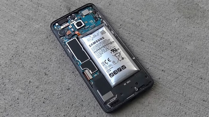 Những dấu hiệu phổ biến cảnh báo nổ pin điện thoại 